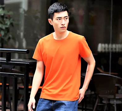 怎么挑选T恤衫?教你几个小妙招,让你轻松穿出高级感?