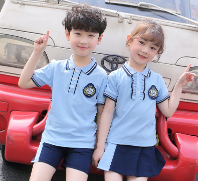 幼儿园校服