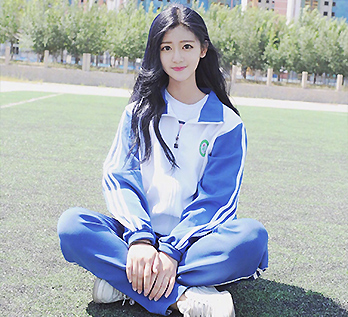 学生服